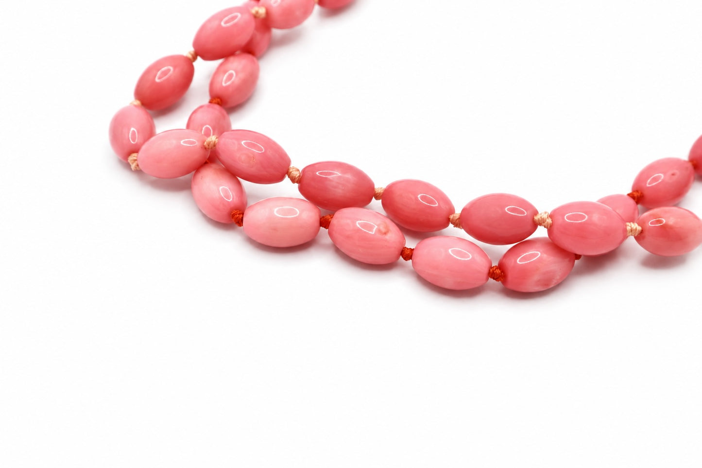JWJ - Large Oval Coral Necklace